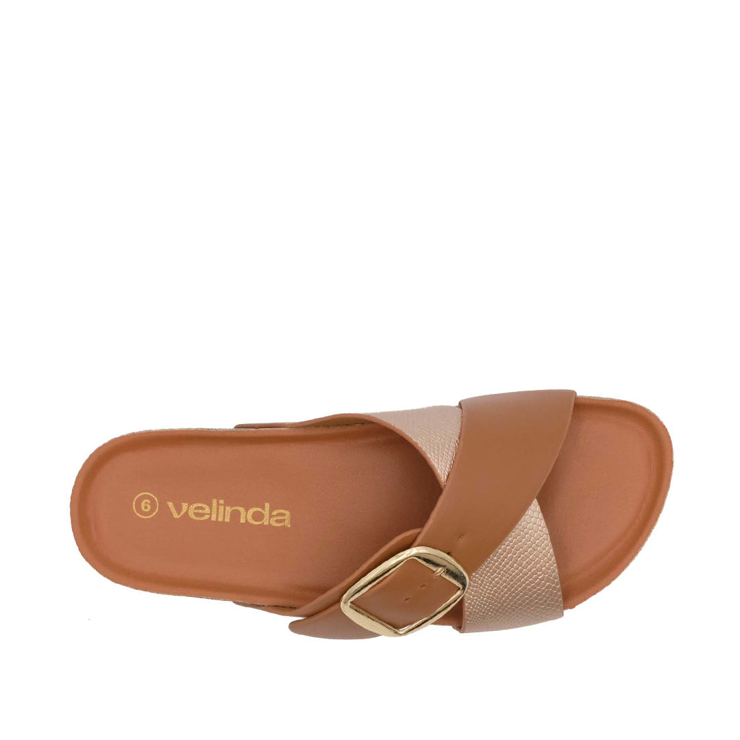 Sandalias flats Madga para mujer color camel